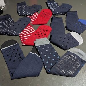 Big Boys Socks Set - Red & Blue (9 Ct)  NWOT (Shoe Size 4-9) Rubber Bottoms